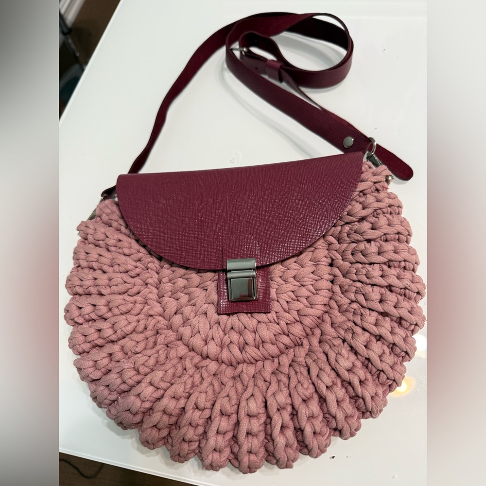 Pink and Burgundy crochet Crossbody Bag with leather